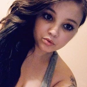 Meet your Posher, Kelli